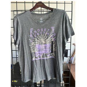 Grey Color Men T-Shirt Size Large Short Sleeve